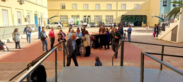 250466cb-8ed0-40fa-8208-4f5f28b8990d