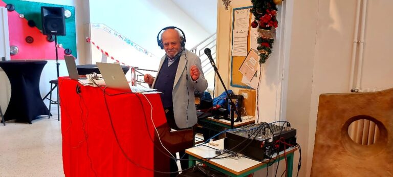 d0d06302-d833-42ee-b6f0-92ee213dc0b6